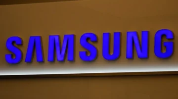 سامسونج تكشف Galaxy Z TriFold.. أول هاتف ثلاثي الطيات بتصميم متقدم 2025